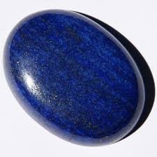 De betekenis van lapis lazuli bevordert heldere communicatie